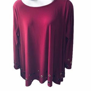 🌻 2/$25 Belldini Top Size 3X